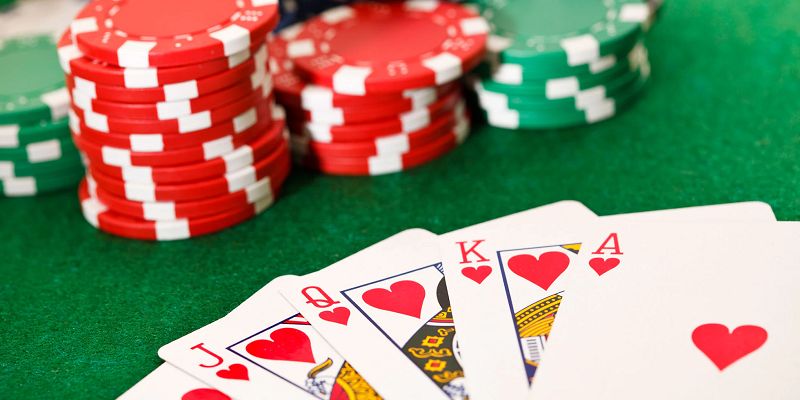 Hướng dẫn chơi poker để đạt được chiến thắng lớn của các cao thủ